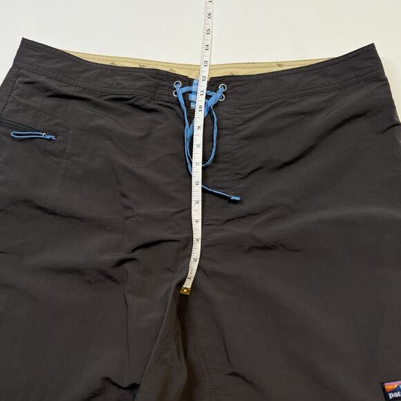 Patagonia Mens Wavefarer Board Shorts Size 40 Gray Blue Nylon Style 86622 - Picture 5 of 12